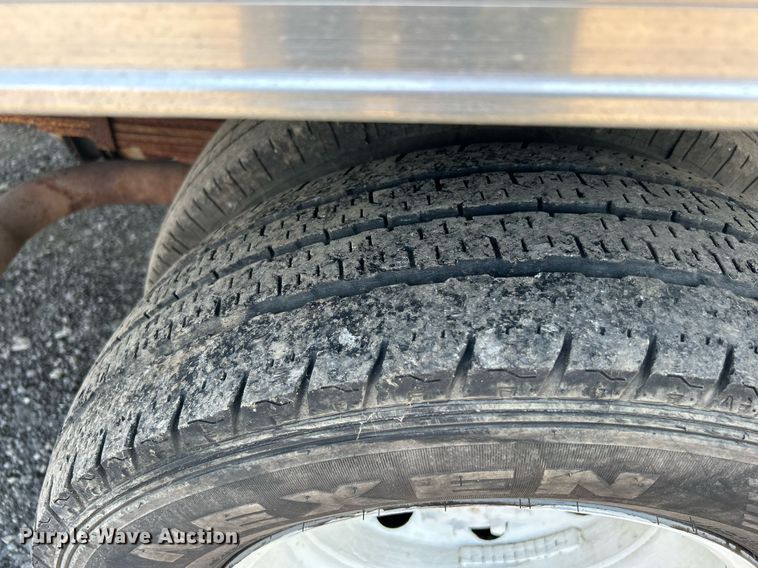 image for item DH7337 2012 Ford E450 Super Duty  box truck