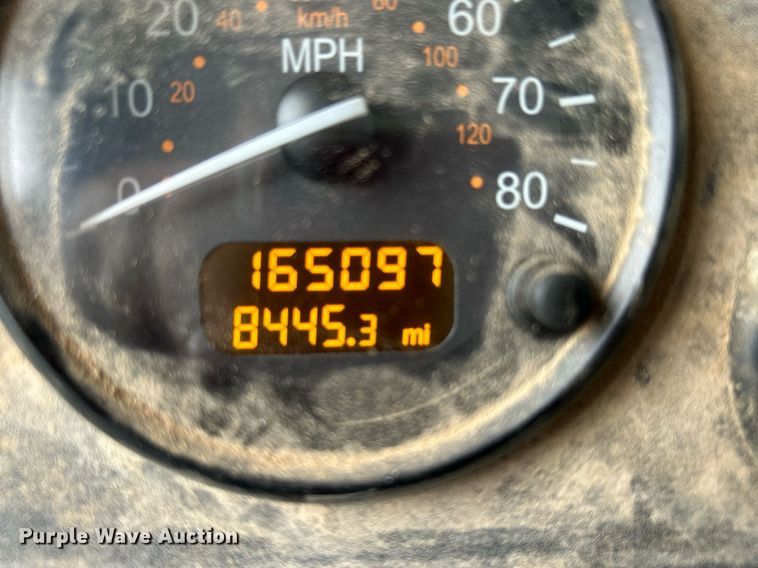 image for item DJ6335 2018 Peterbilt 337  semi truck