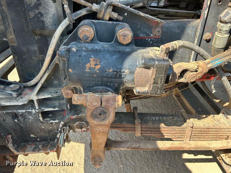 image for item DJ6339 1989 Kenworth T800  truck cab and chassis