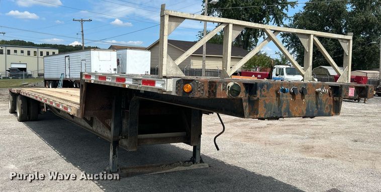 image for item DJ6340 2006 Fontaine  drop deck trailer