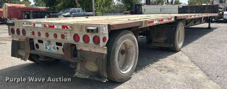 image for item DJ6340 2006 Fontaine  drop deck trailer
