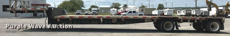 image for item DJ6340 2006 Fontaine  drop deck trailer