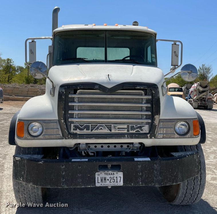 image for item DM0376 2007 Mack CV713  ready mix truck