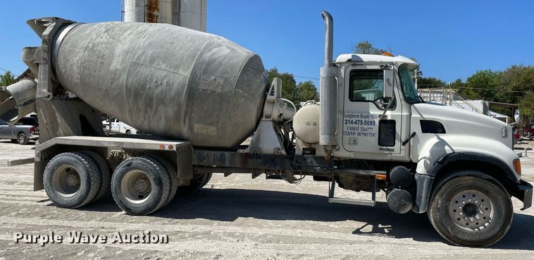 image for item DM0376 2007 Mack CV713  ready mix truck