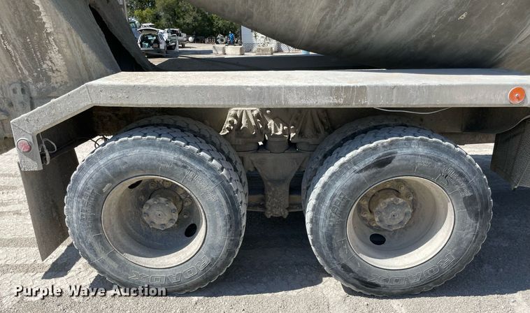 image for item DM0376 2007 Mack CV713  ready mix truck