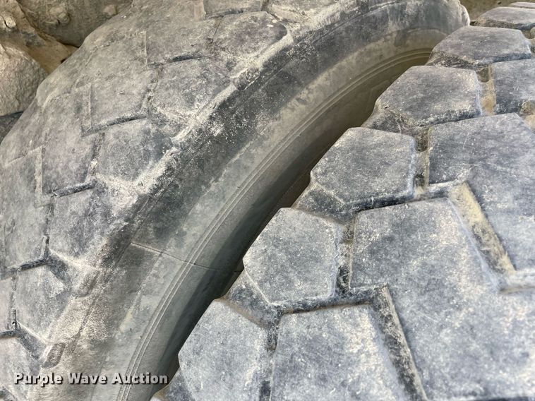 image for item DM0376 2007 Mack CV713  ready mix truck