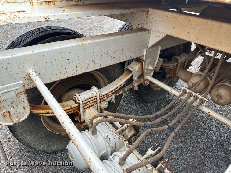 image for item DM2611 2015 CTS BDT-40  bottom dump trailer