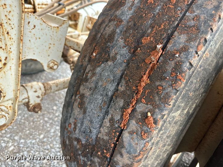 image for item DM2611 2015 CTS BDT-40  bottom dump trailer