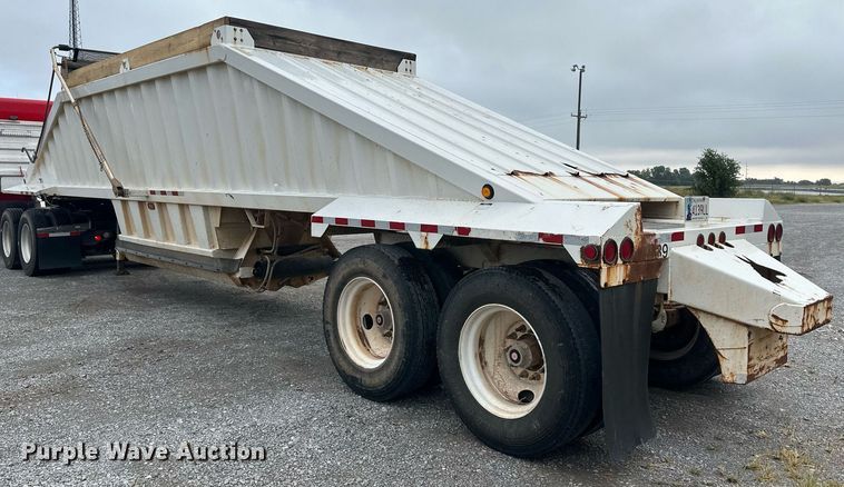 image for item DM2612 2015 CTS BDT-40  bottom dump trailer