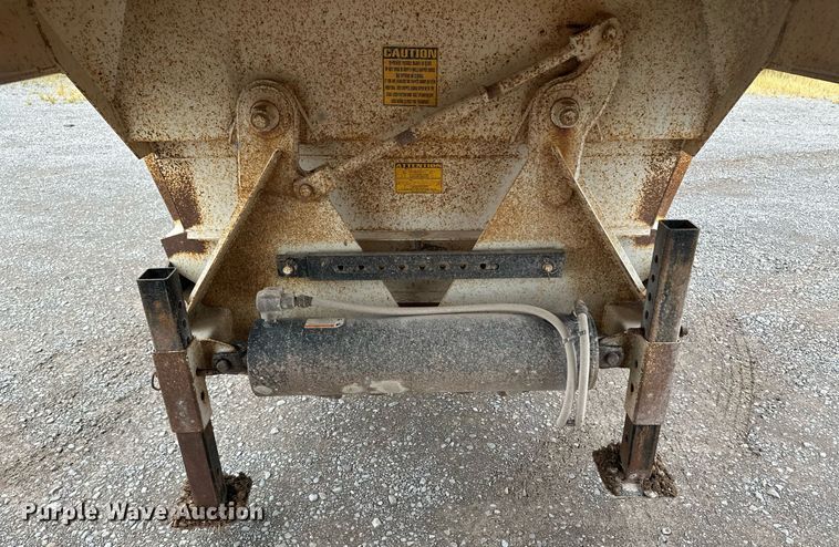 image for item DM2612 2015 CTS BDT-40  bottom dump trailer