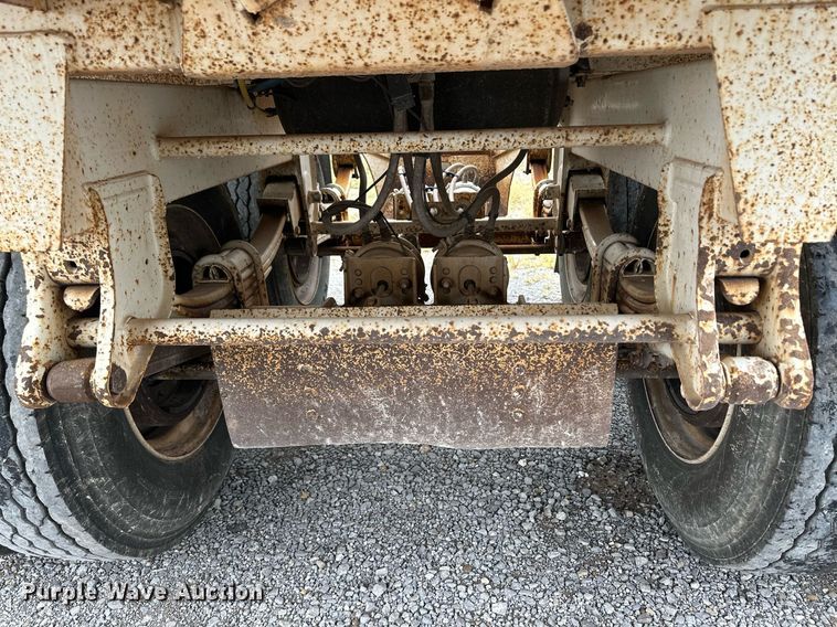 image for item DM2612 2015 CTS BDT-40  bottom dump trailer