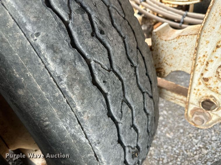 image for item DM2612 2015 CTS BDT-40  bottom dump trailer