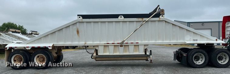 image for item DM2613 2015 CTS BDT-40  bottom dump trailer