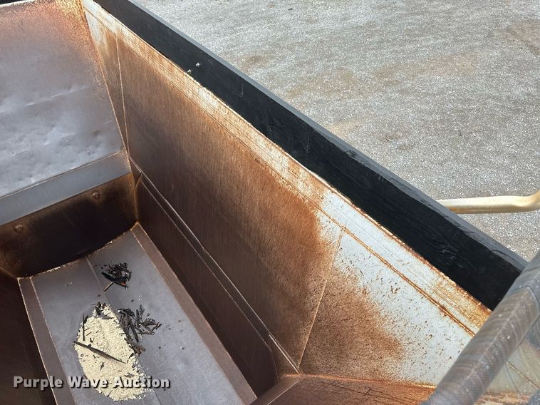 image for item DM2613 2015 CTS BDT-40  bottom dump trailer