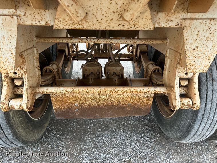 image for item DM2613 2015 CTS BDT-40  bottom dump trailer