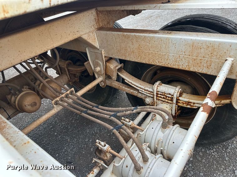 image for item DM2613 2015 CTS BDT-40  bottom dump trailer