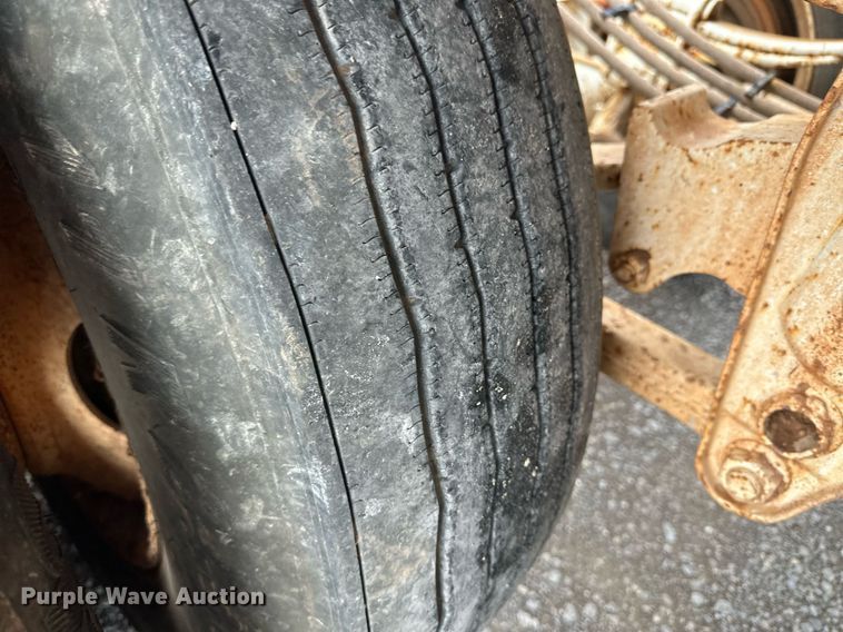 image for item DM2613 2015 CTS BDT-40  bottom dump trailer