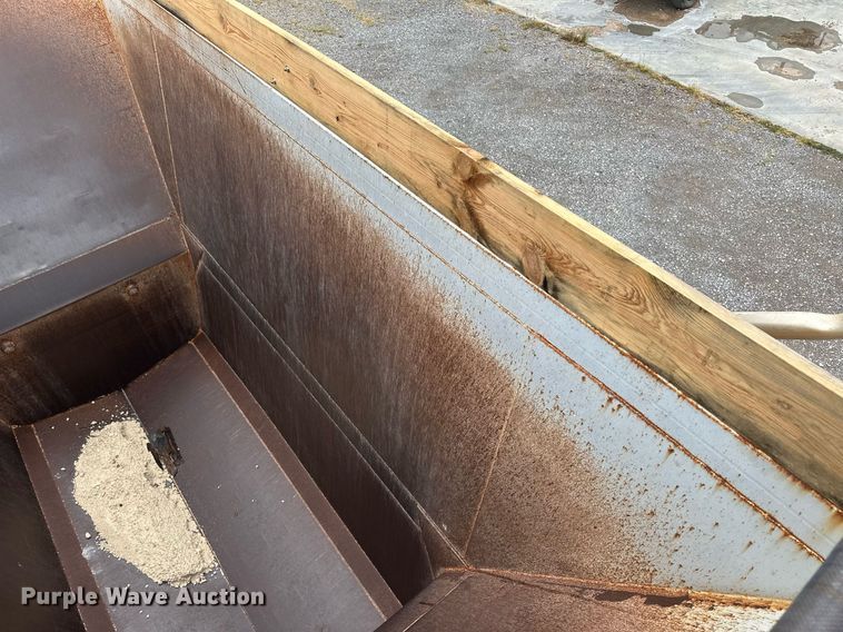 image for item DM2614 2015 CTS BDT-40  bottom dump trailer