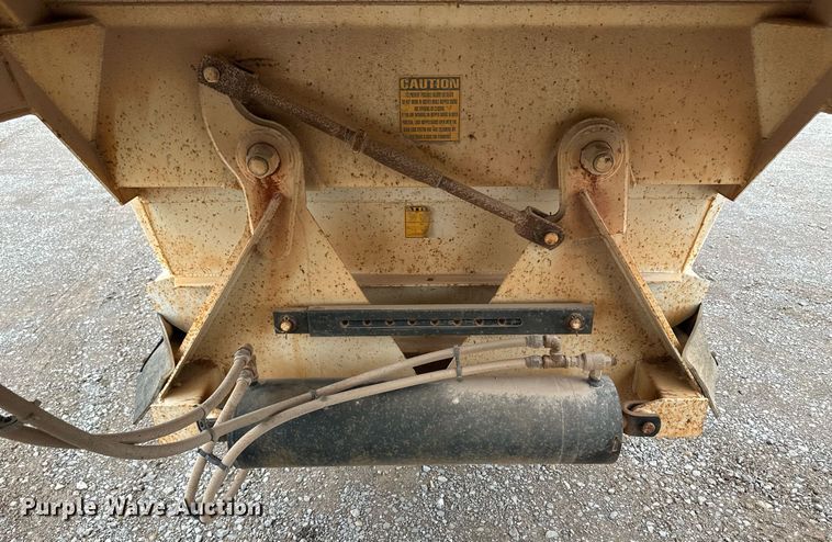 image for item DM2614 2015 CTS BDT-40  bottom dump trailer