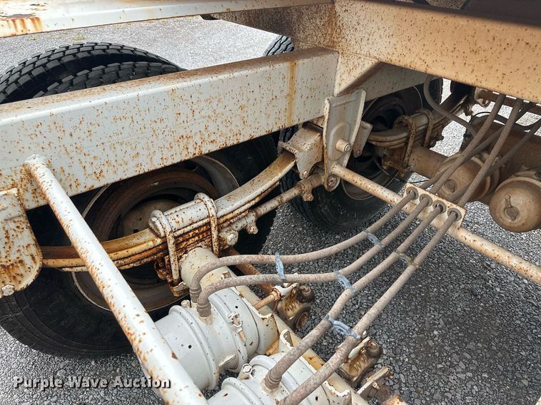 image for item DM2614 2015 CTS BDT-40  bottom dump trailer