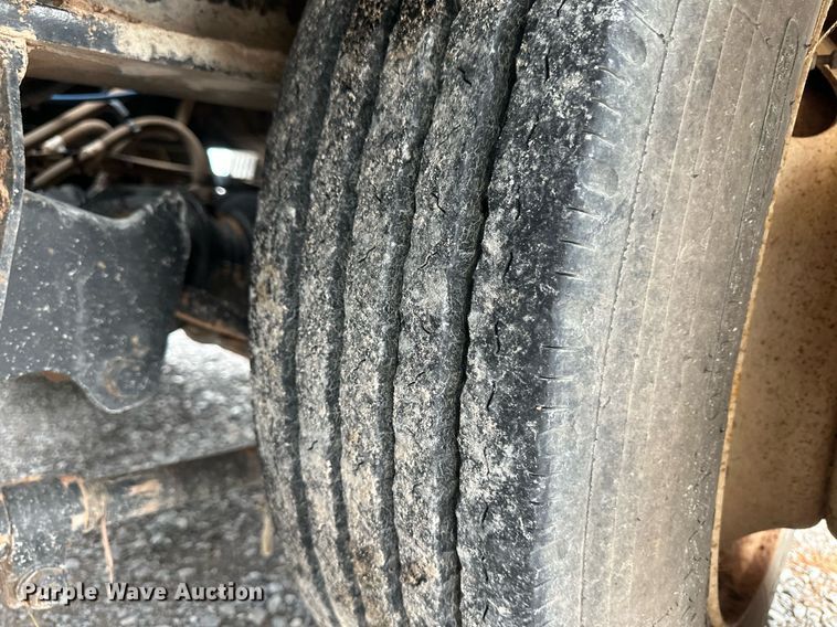 image for item DM2615 2016 Viking VFDD49R18F40T  double drop deck equipment trailer