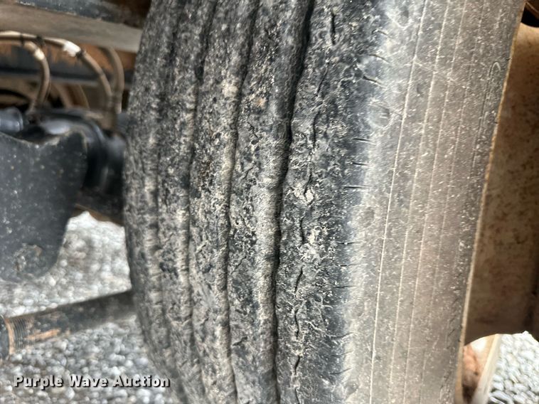 image for item DM2615 2016 Viking VFDD49R18F40T  double drop deck equipment trailer