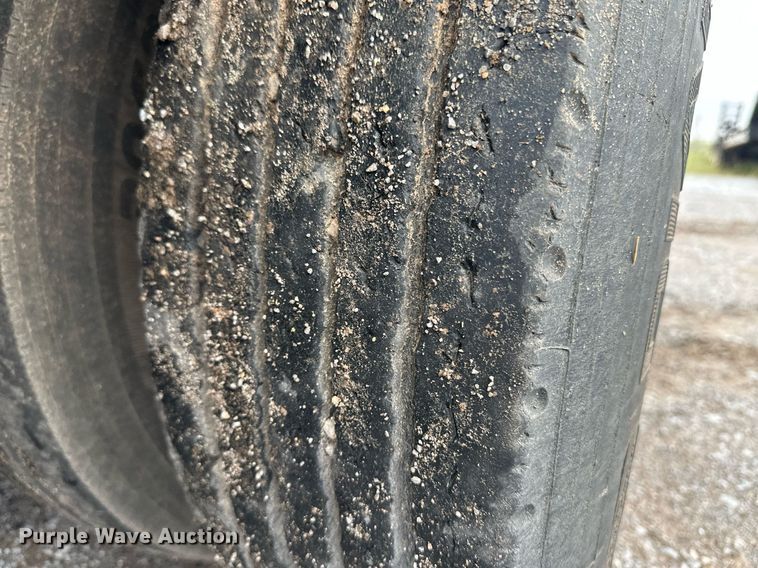 image for item DM2617 2015 Viking VFDD46R18F35T  drop deck equipment trailer