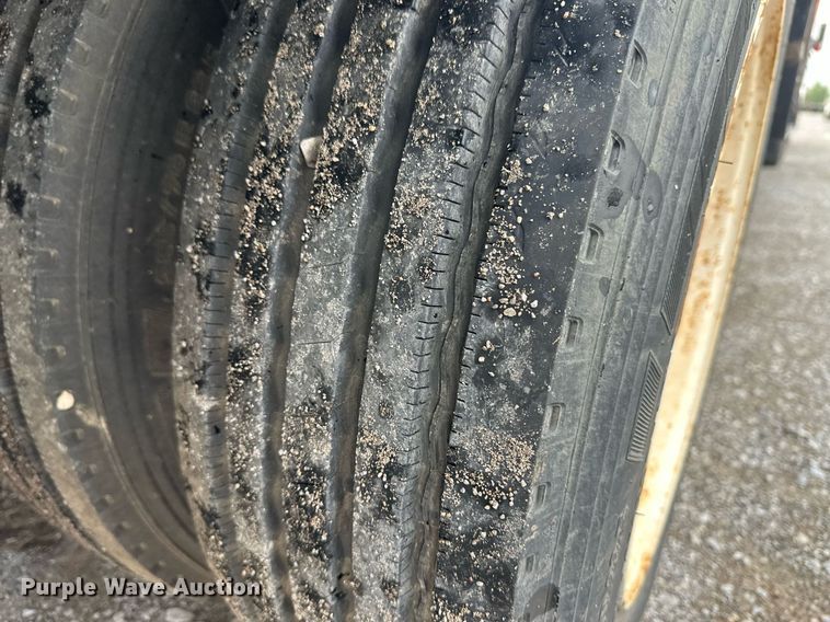 image for item DM2617 2015 Viking VFDD46R18F35T  drop deck equipment trailer