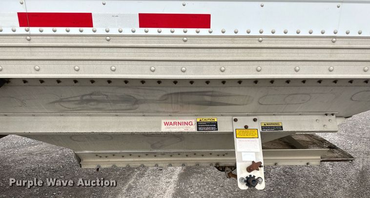 image for item DM2618 2010 Timpte  grain trailer