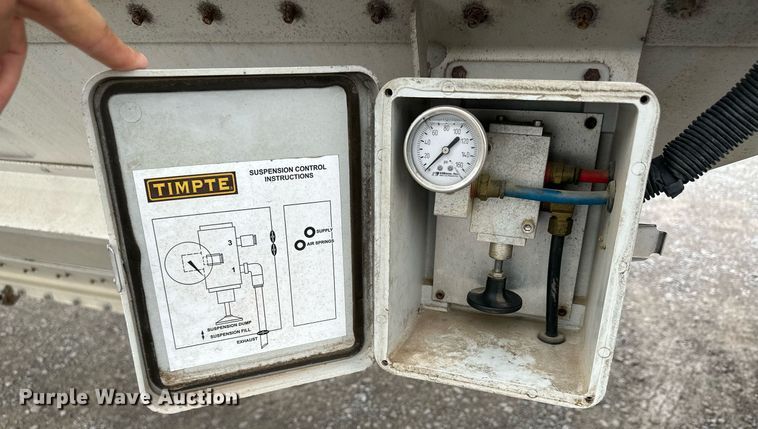 image for item DM2618 2010 Timpte  grain trailer