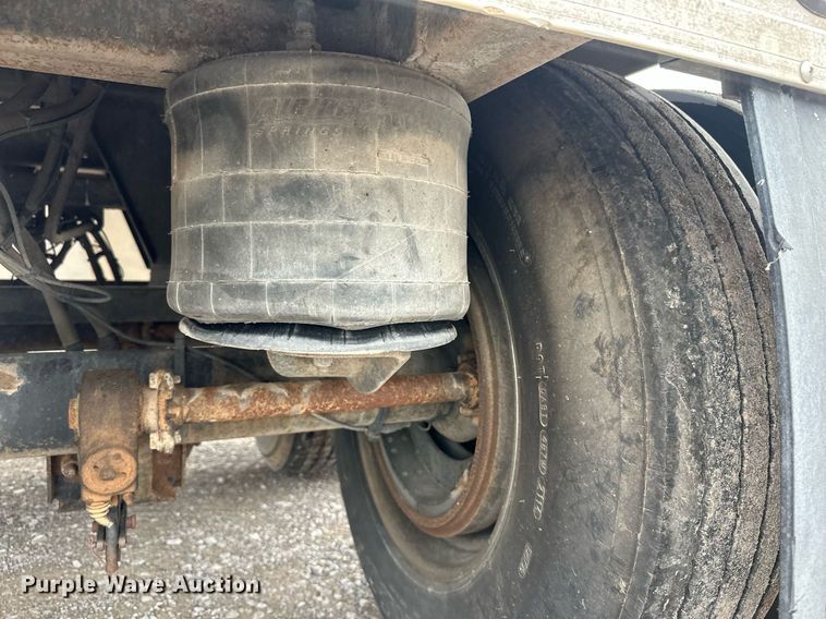 image for item DM2618 2010 Timpte  grain trailer