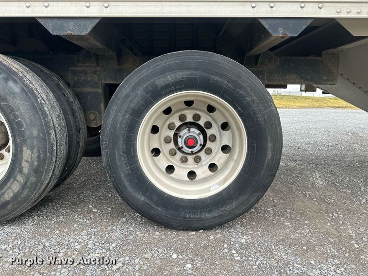 image for item DM2618 2010 Timpte  grain trailer