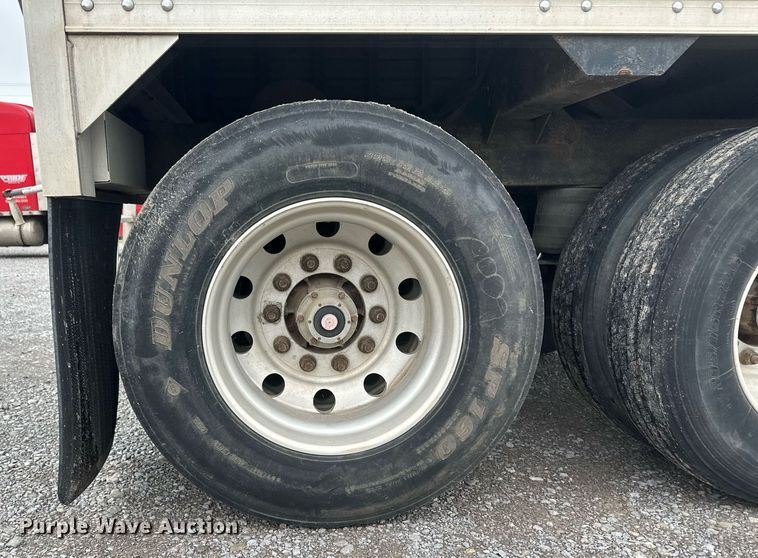 image for item DM2618 2010 Timpte  grain trailer