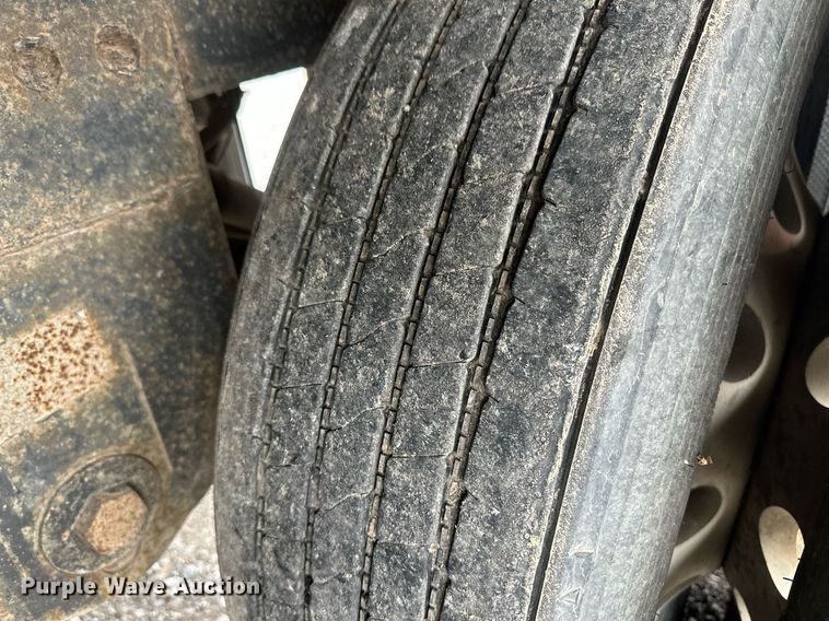 image for item DM2618 2010 Timpte  grain trailer