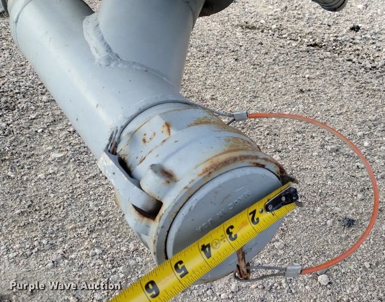 image for item DN6405 (2) pneumatic dry bulk trailer