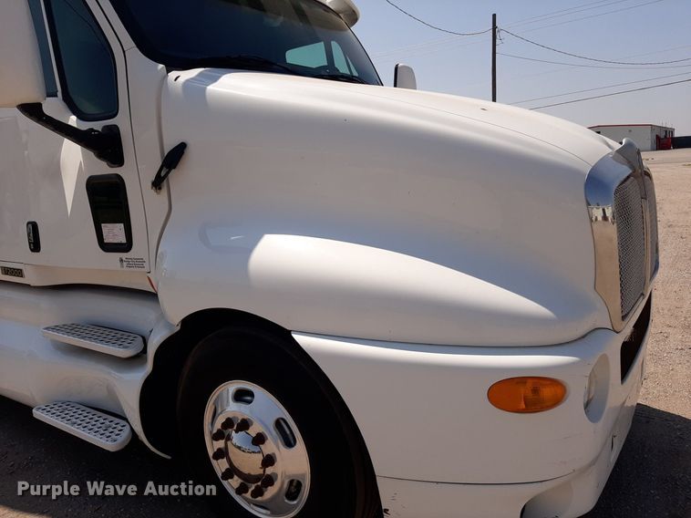 image for item DO3123 2005 Kenworth T2000  semi truck