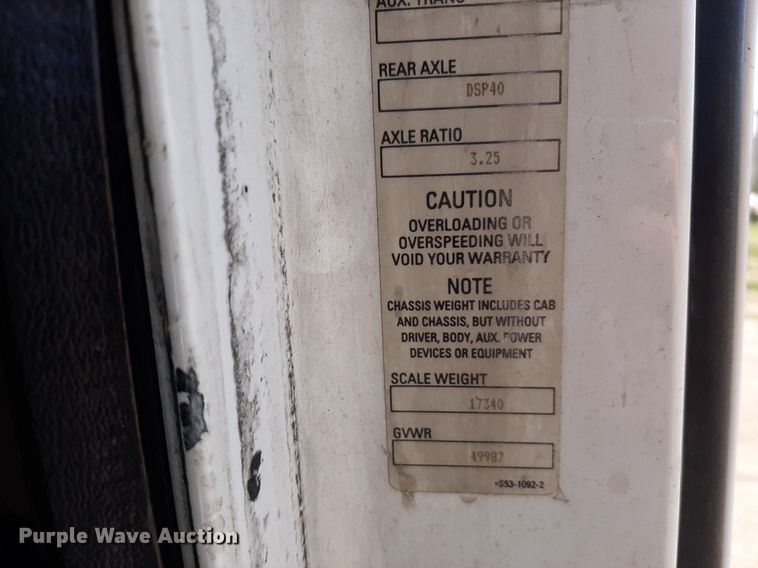 image for item DO3123 2005 Kenworth T2000  semi truck