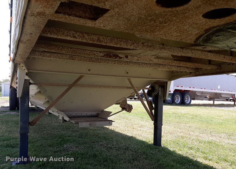 image for item DO3124 1995 Timpte Super Hopper  grain trailer