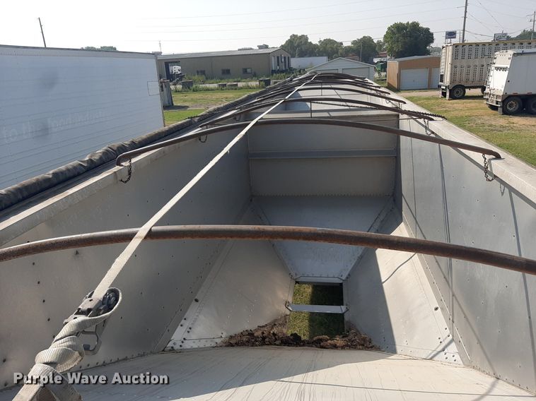 image for item DO3124 1995 Timpte Super Hopper  grain trailer