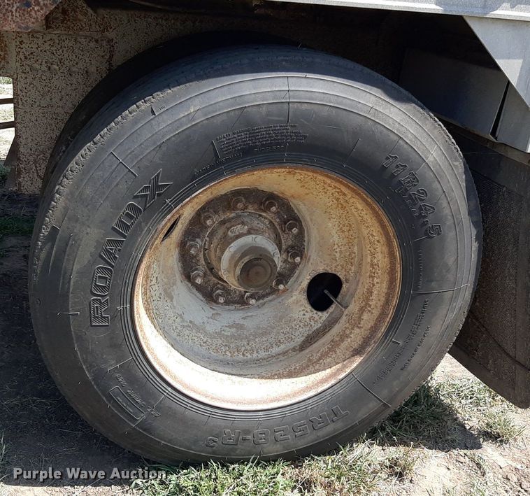 image for item DO3124 1995 Timpte Super Hopper  grain trailer