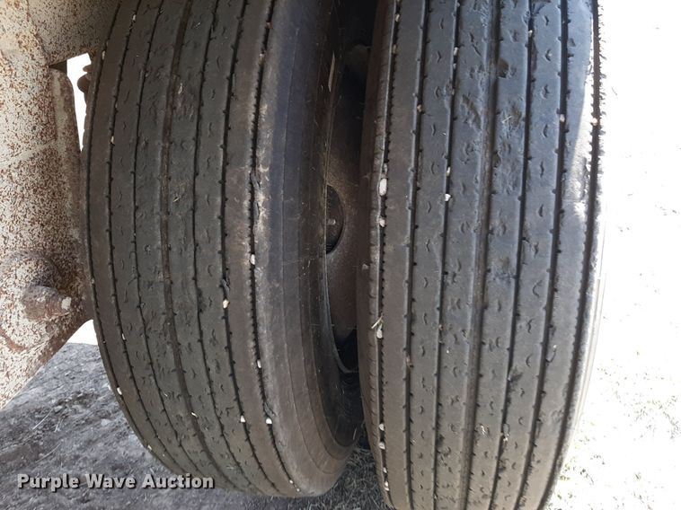 image for item DO3124 1995 Timpte Super Hopper  grain trailer