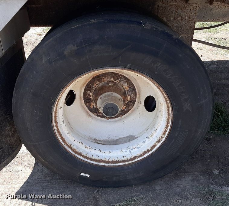 image for item DO3124 1995 Timpte Super Hopper  grain trailer