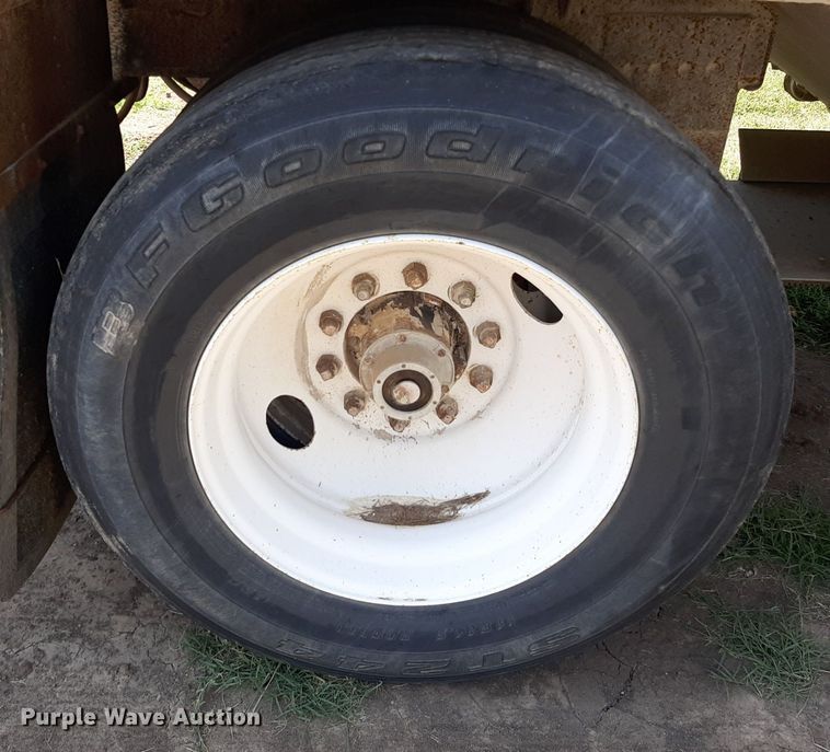 image for item DO3124 1995 Timpte Super Hopper  grain trailer