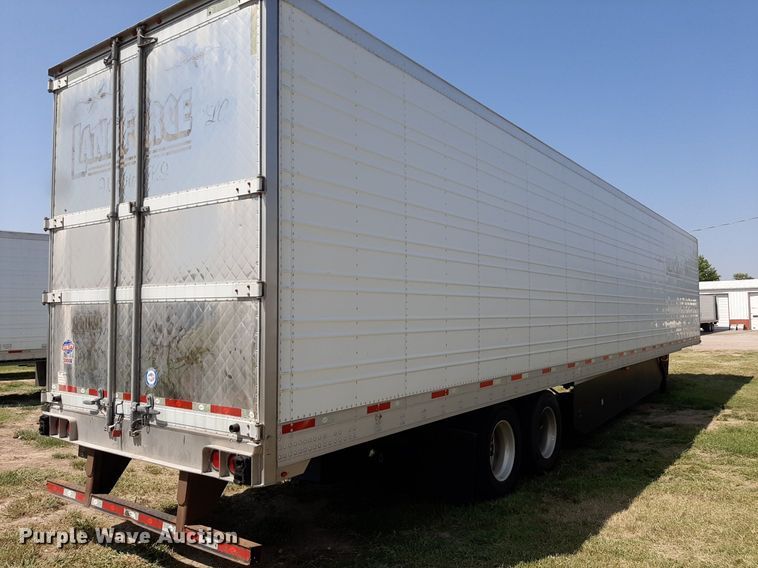 image for item DO3127 2014 Utility 3000R  refrigerated van trailer