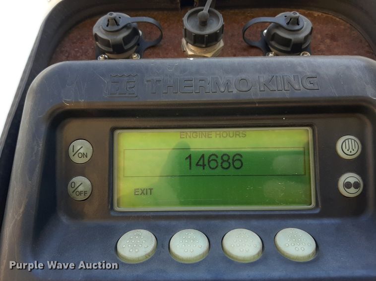 image for item DO3127 2014 Utility 3000R  refrigerated van trailer