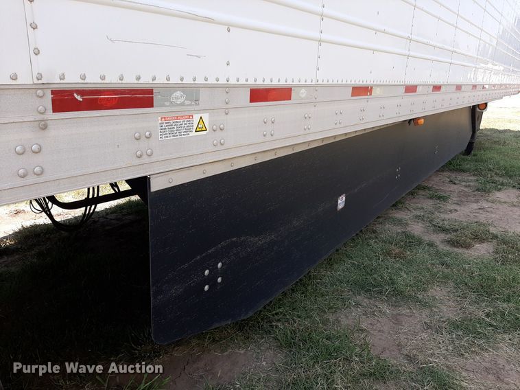 image for item DO3127 2014 Utility 3000R  refrigerated van trailer