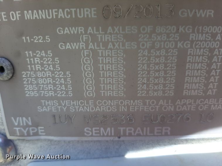 image for item DO3127 2014 Utility 3000R  refrigerated van trailer