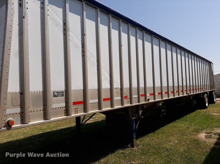 image for item DO3128 2010 Corn Husker grain trailer