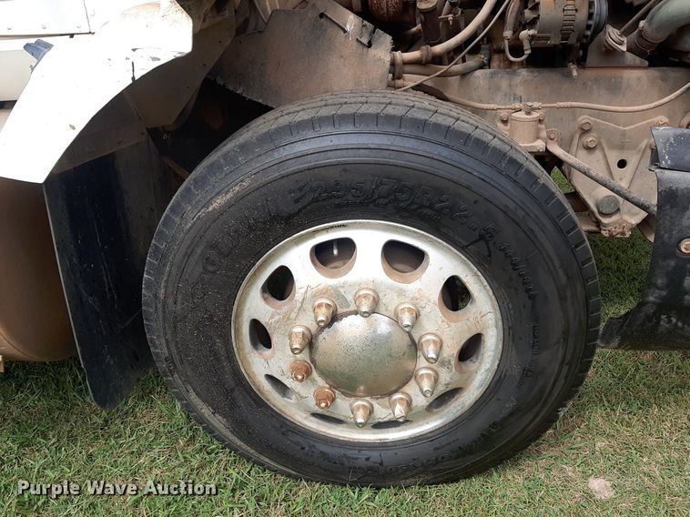 image for item DO3156 1995 International 9200  dump truck