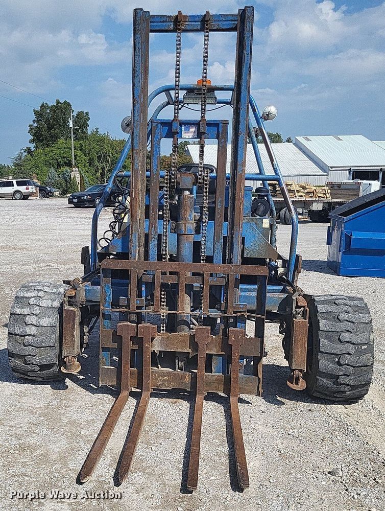 image for item DO4689 1996 Teledyne Princeton D4500  forklift